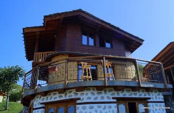 Фото номера Three-Bedroom House &quot;The Winery&quot; Дома для отпуска Eco Village Under the Cliffs г. Ilindentsi 7