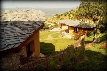 Фото номера Two-Bedroom House &quot;The Pond&quot; Дома для отпуска Eco Village Under the Cliffs г. Ilindentsi 5
